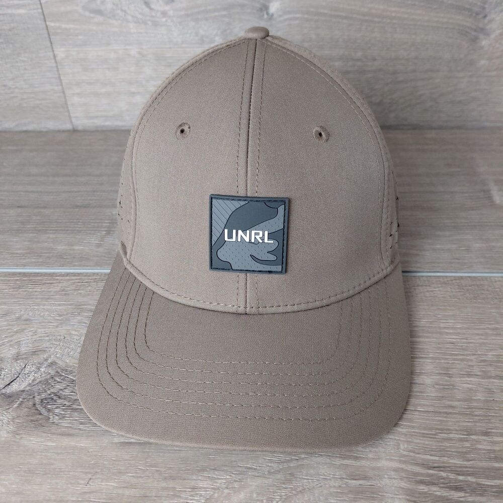 UNRL Hat Cap Size M/L Brown Fitted Mid Pro Mesh Breathable Stretch Golf Baseball